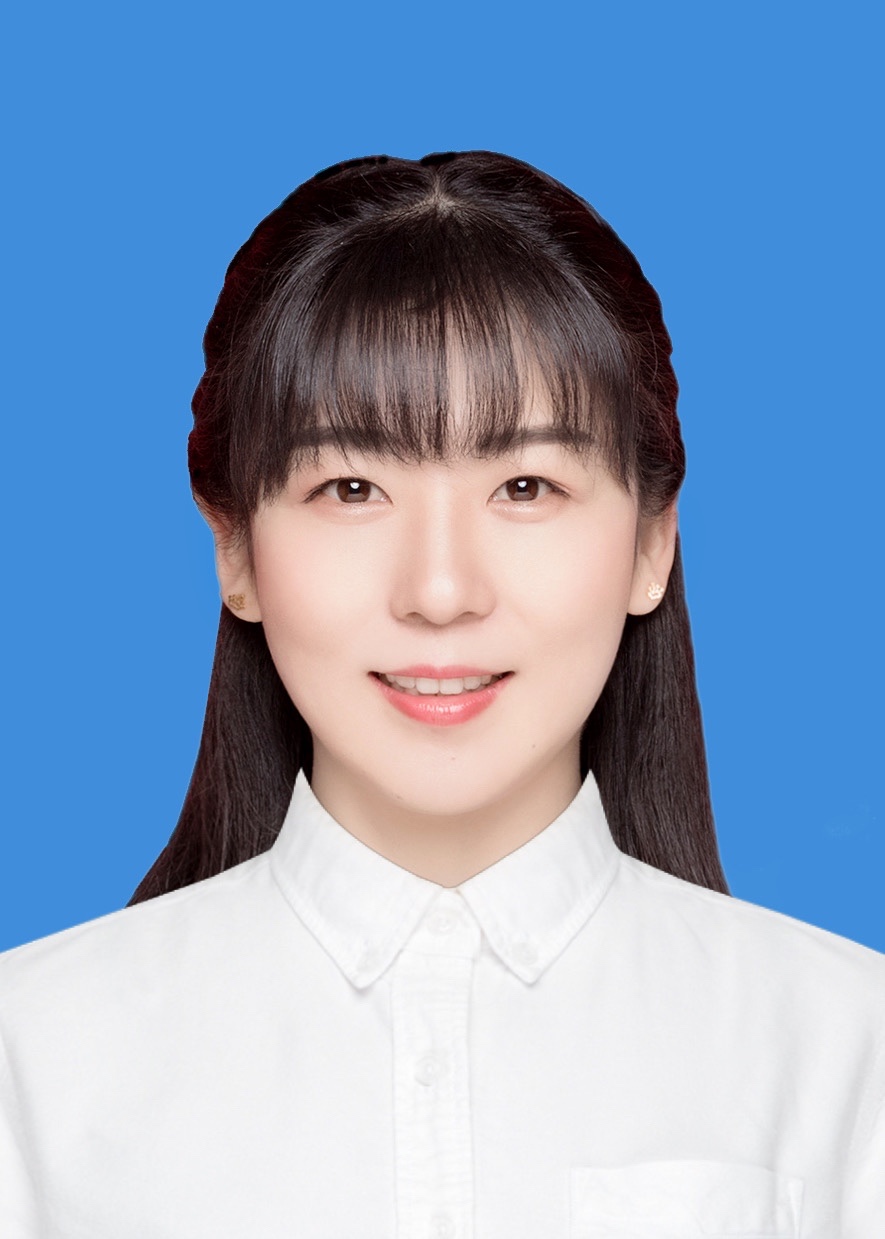 点击此处上传个人照片