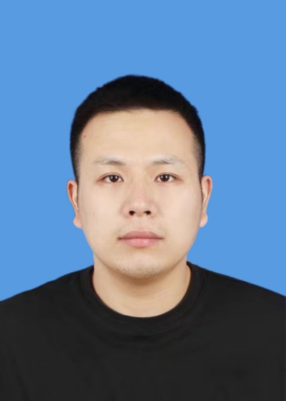 点击此处上传个人照片