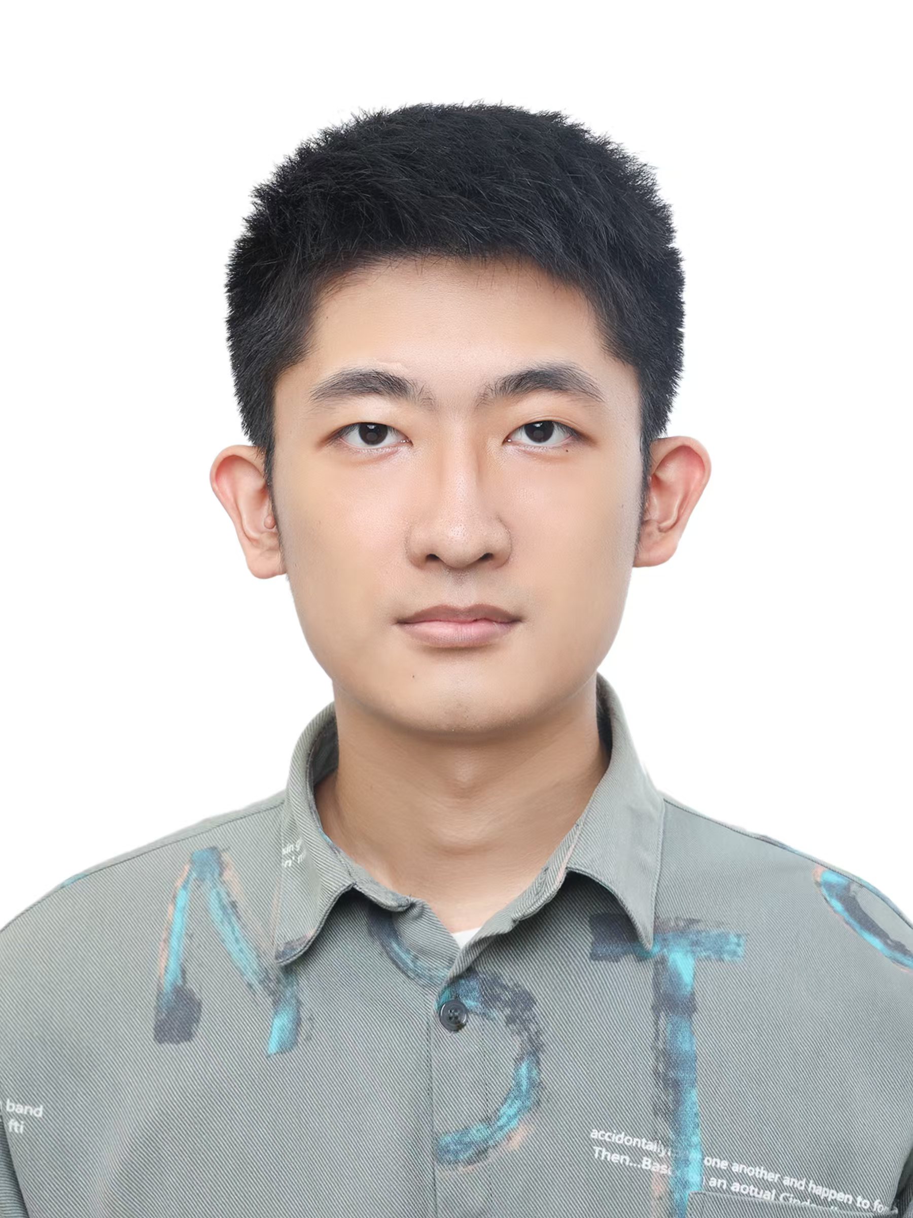 点击此处上传个人照片