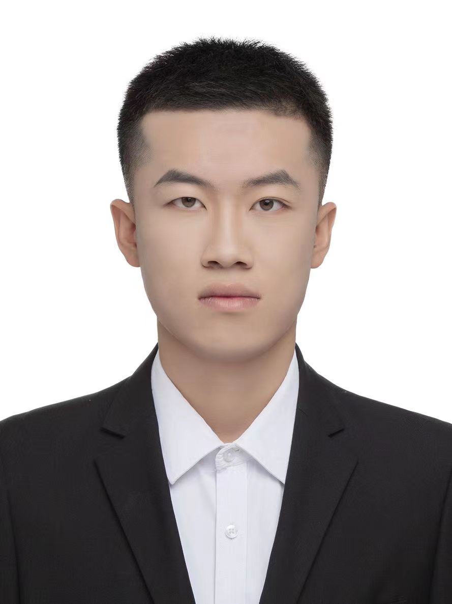 点击此处上传个人照片