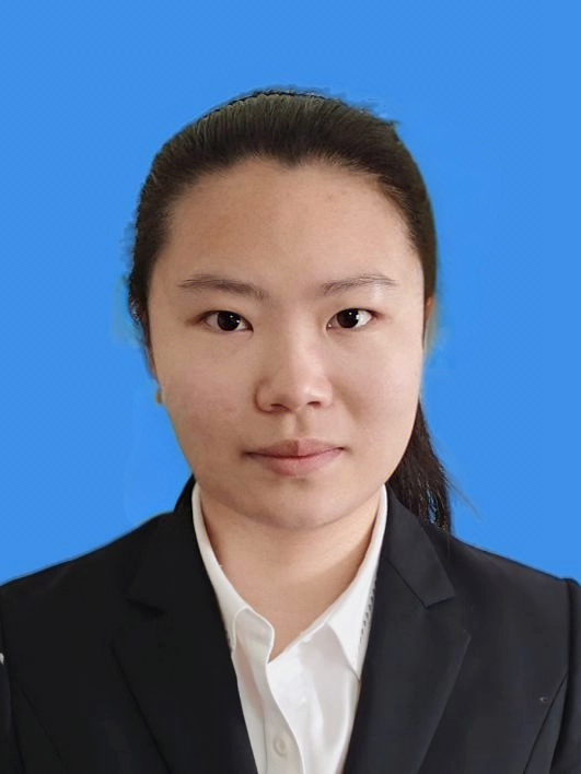 点击此处上传个人照片