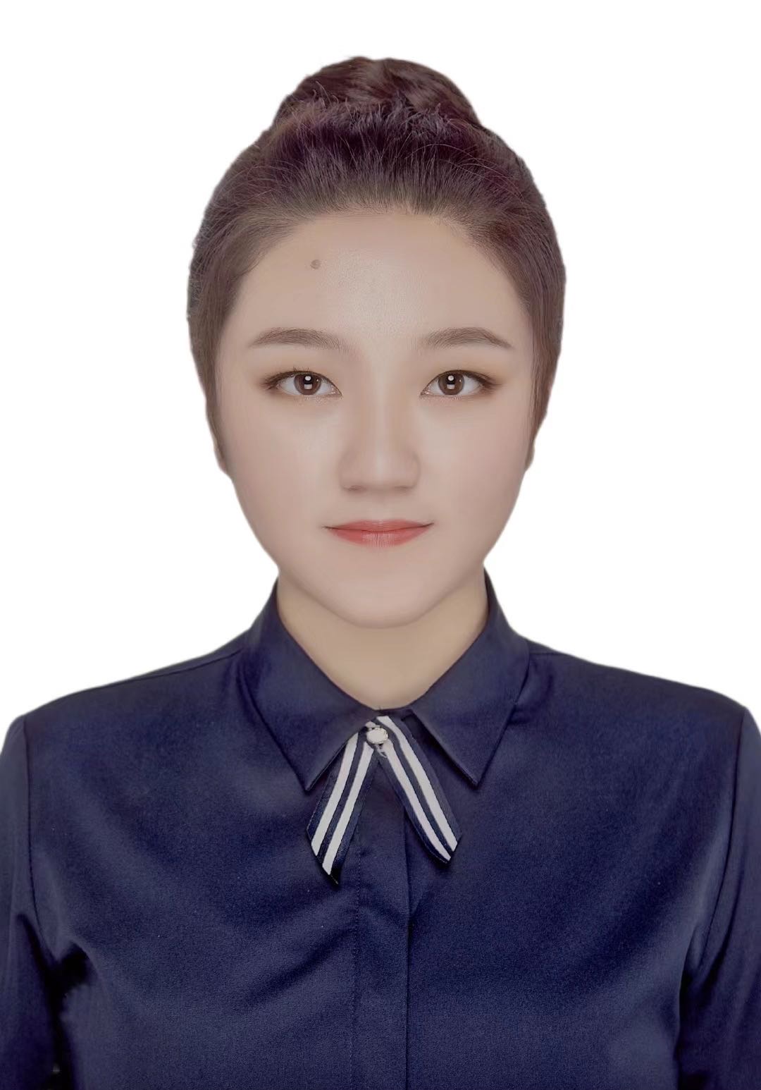 点击此处上传个人照片