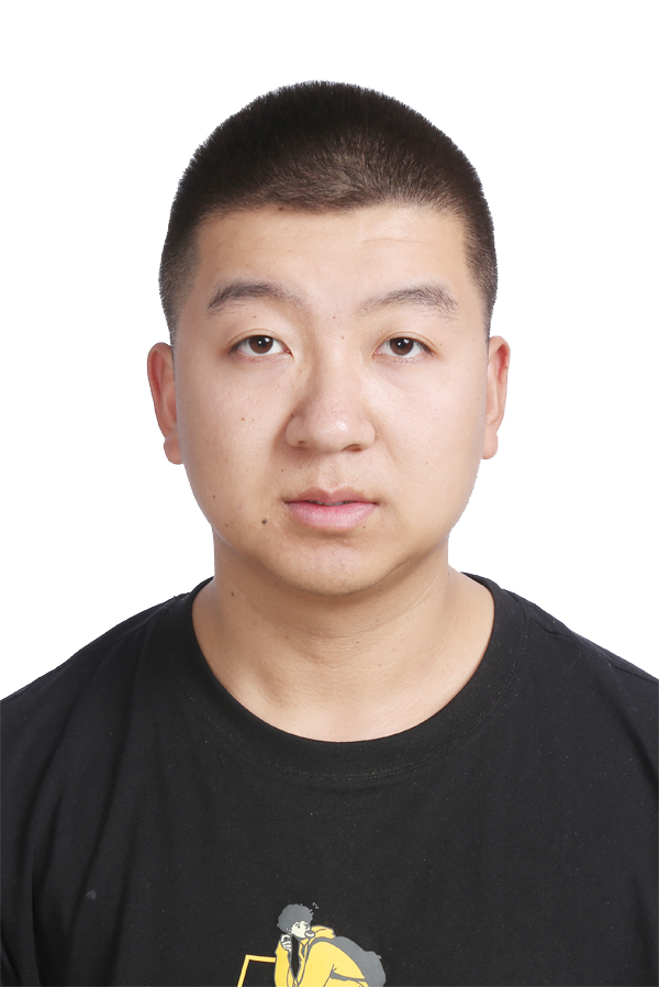 点击此处上传个人照片